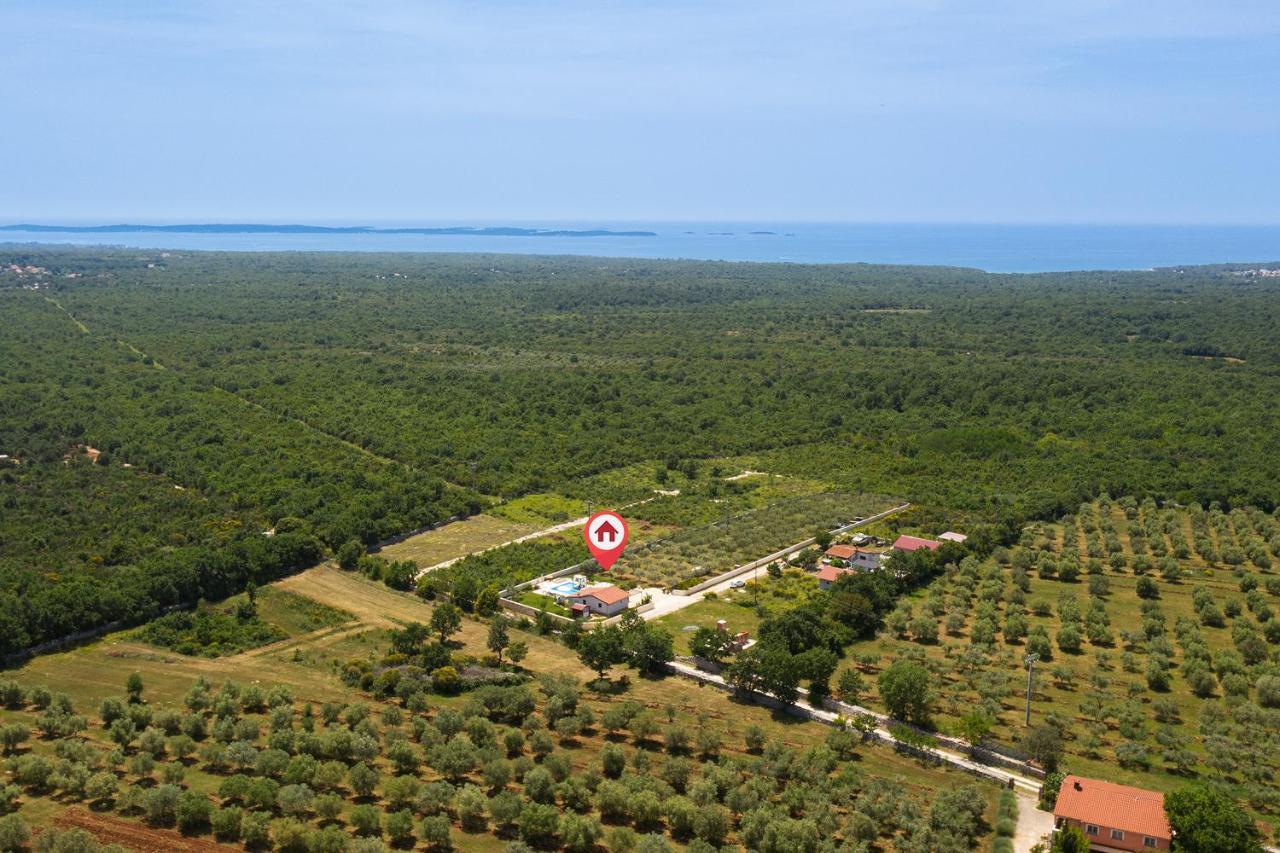 Holiday House Bilos 보드냔 외부 사진